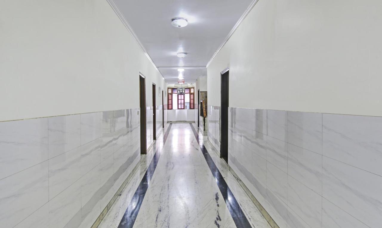 Hotel Singh Continetal Delhi  Exterior photo