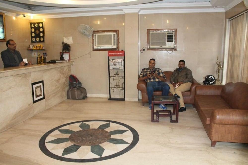 Hotel Singh Continetal Delhi  Exterior photo